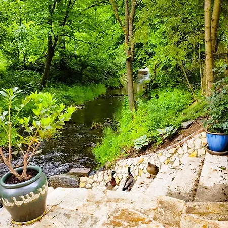 Tatil Evi Fairy Tale On Water Stream, 30 Minutes From South Prague