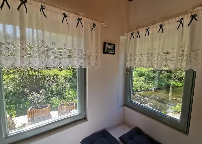 Fairy Tale On Water Stream, 30 Minutes From South Prague بيت للعطل Davle